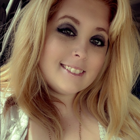 Meet your Posher, Jamie - Picture 1 of 1